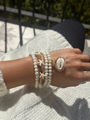 Pulsera estrella de mar blanca